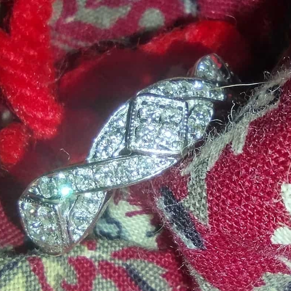 Dazzling Silver Diamond Ring - image 1
